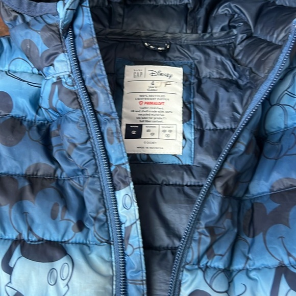 Gap Disney size 4 puffer jacket Mickey Mouse - Picture 3 of 4